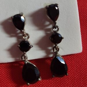 Vintage Silver Black spinel dangle earrings